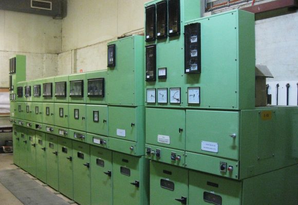 High Voltage Switchboard Testing