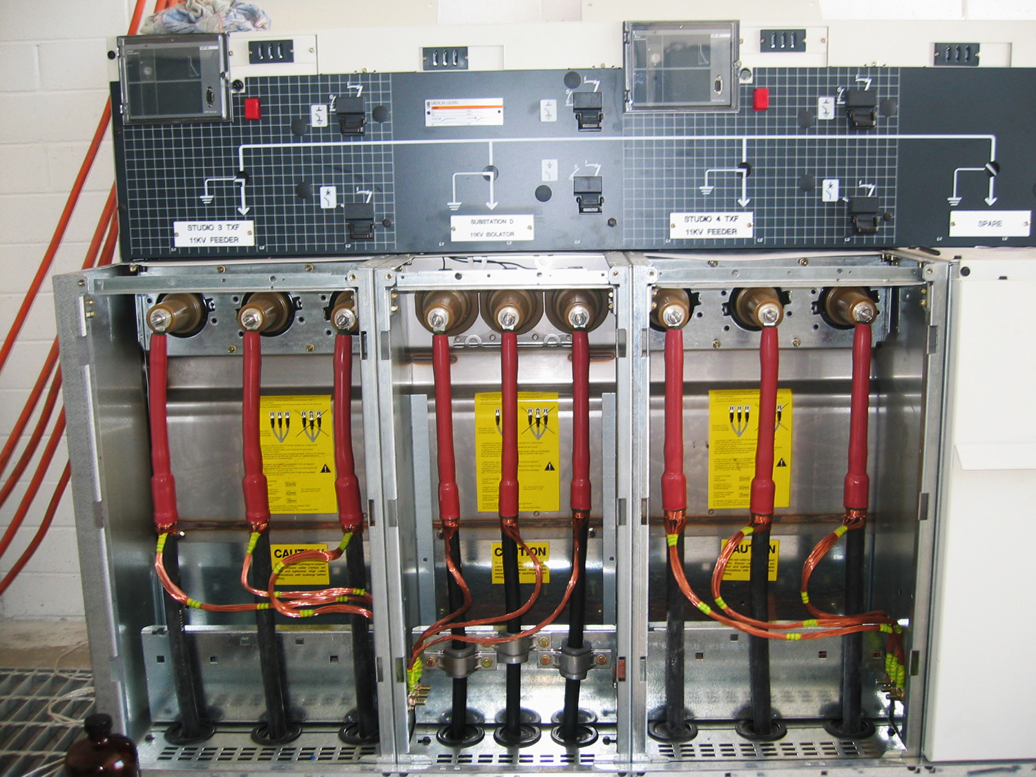 RMU installation & cable terminations